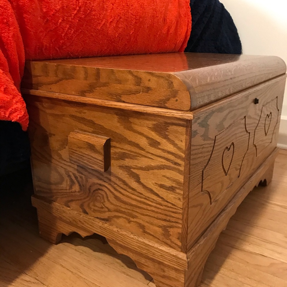 Storage chest - Picture 3 of 4